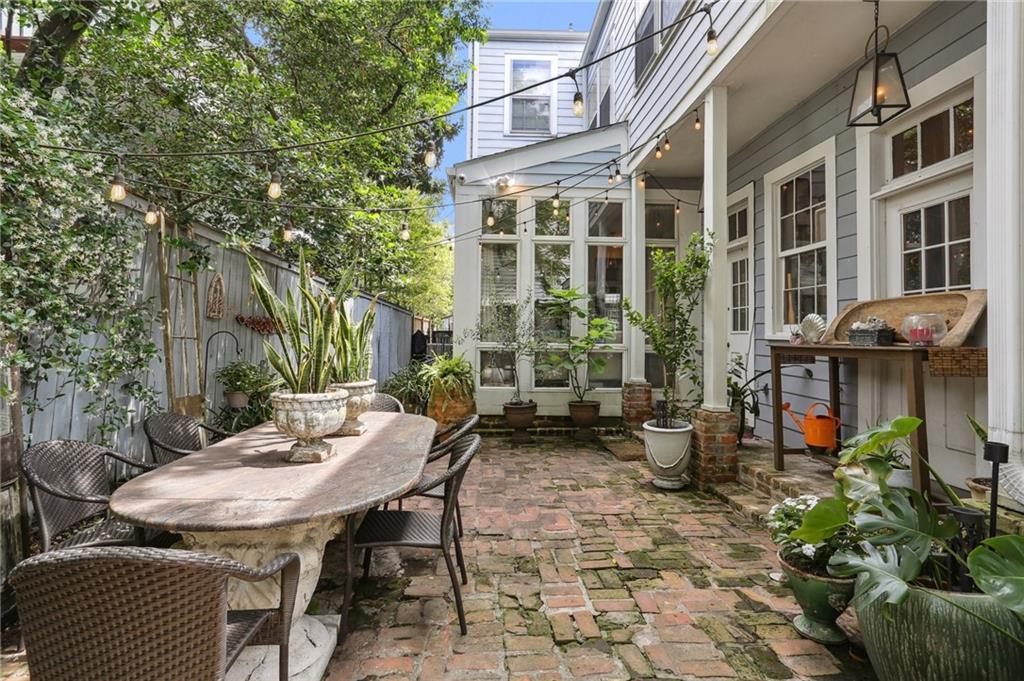 1130 FOURTH Street 1130