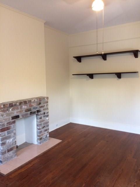 1013 BELLECASTLE Street Lower