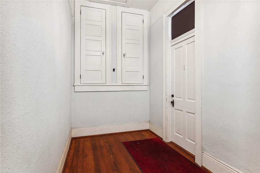 605-607 TOULOSE Street