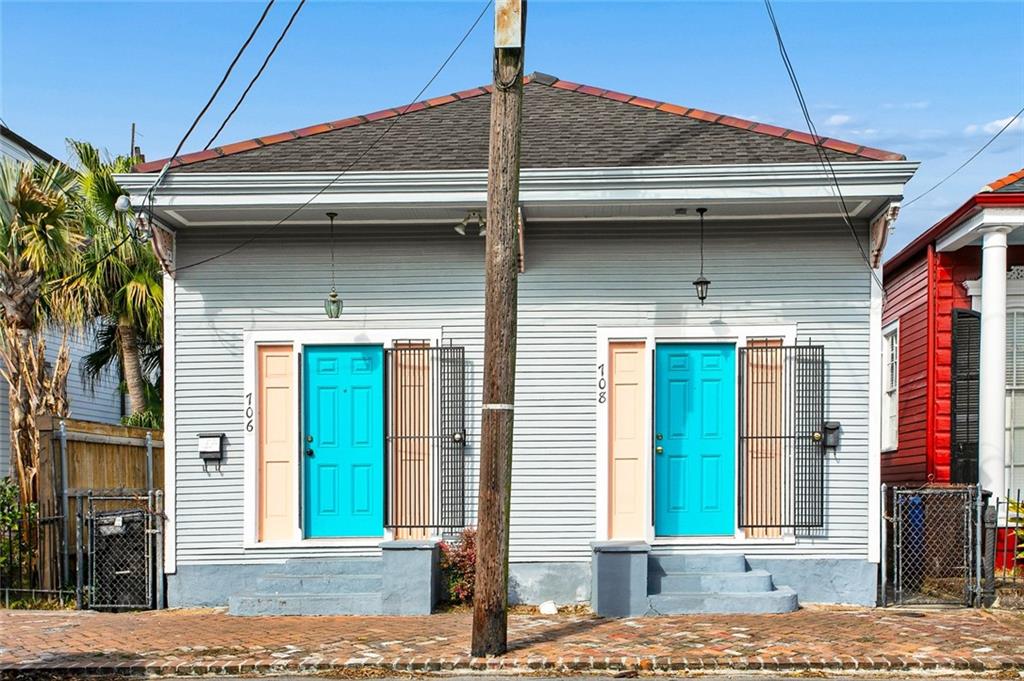 706-708 DESIRE Street