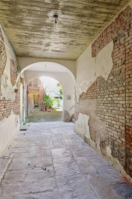 1130-1138 CHARTRES Street