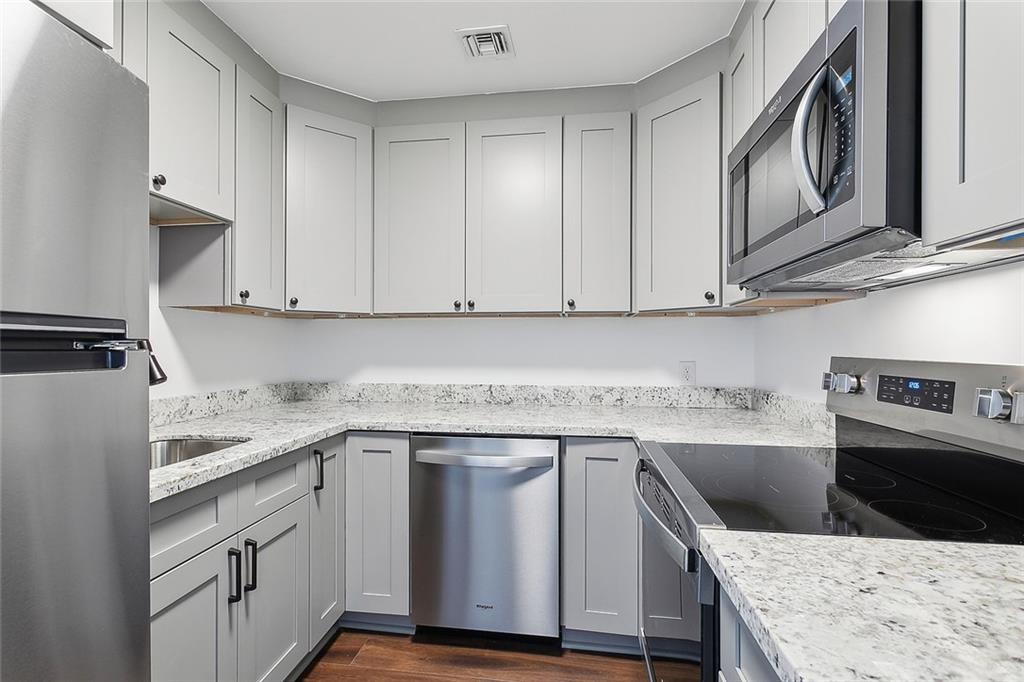 1214 DECATUR Street 3