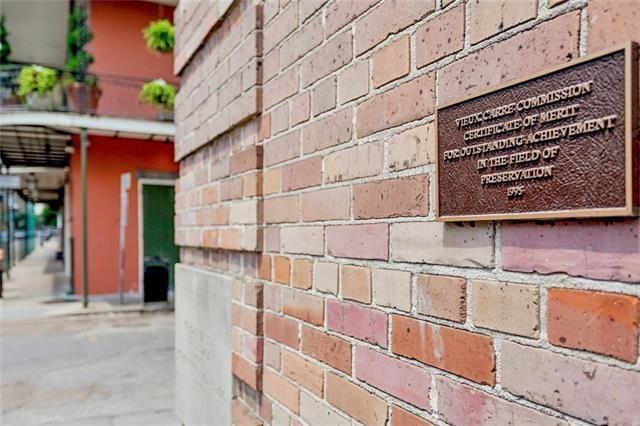 1201 CHARTRES Street 18