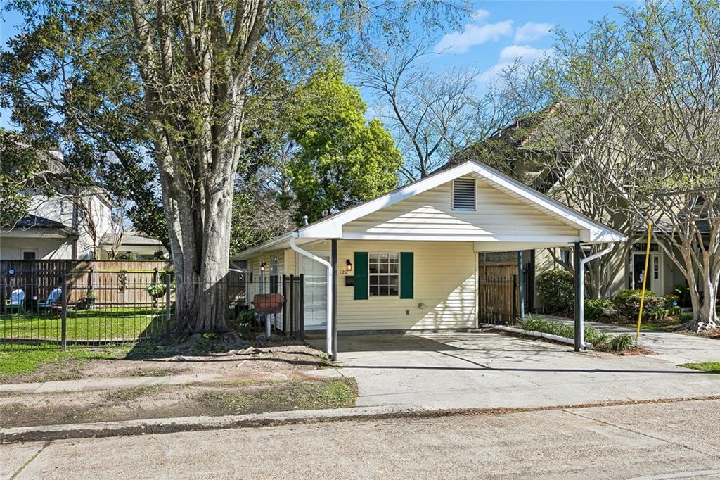 122 AVENUE A Avenue
