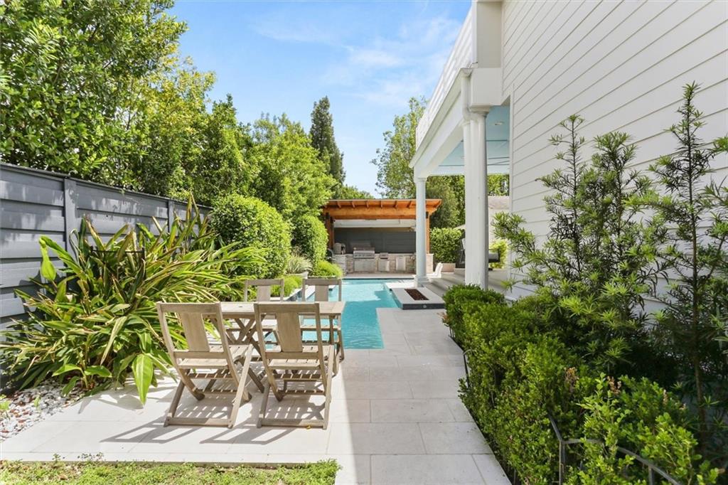 915 HENRY CLAY Avenue