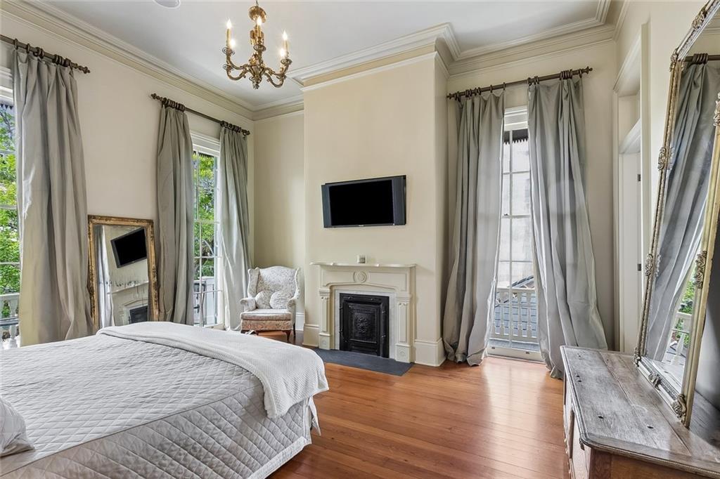 622 ESPLANADE Avenue