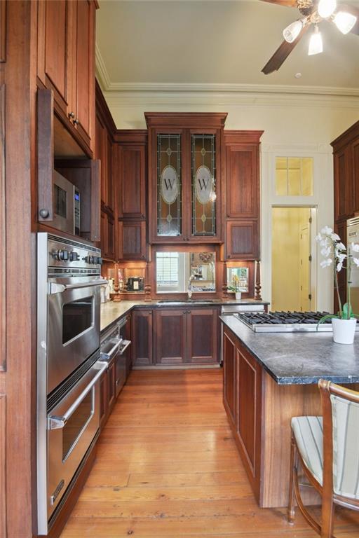 622 ESPLANADE Avenue