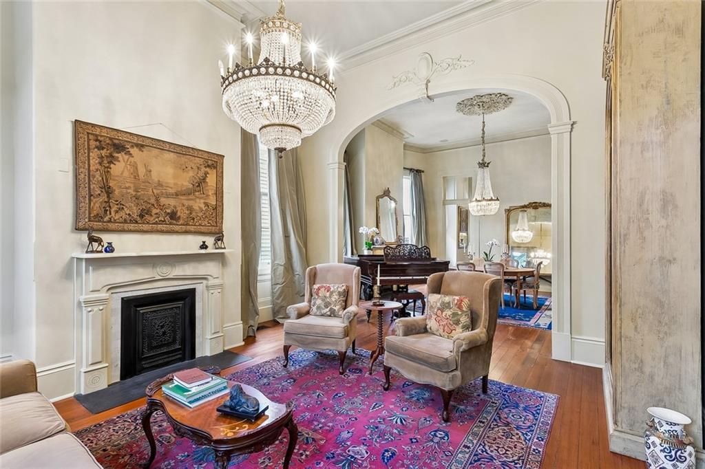 622 ESPLANADE Avenue