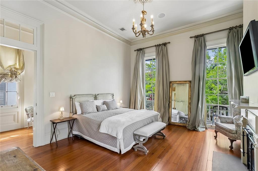 622 ESPLANADE Avenue