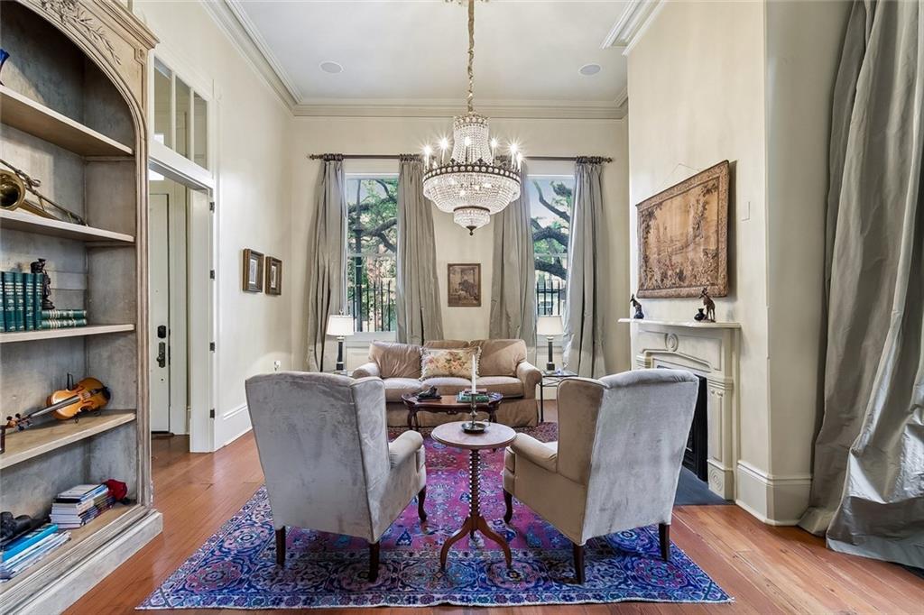 622 ESPLANADE Avenue