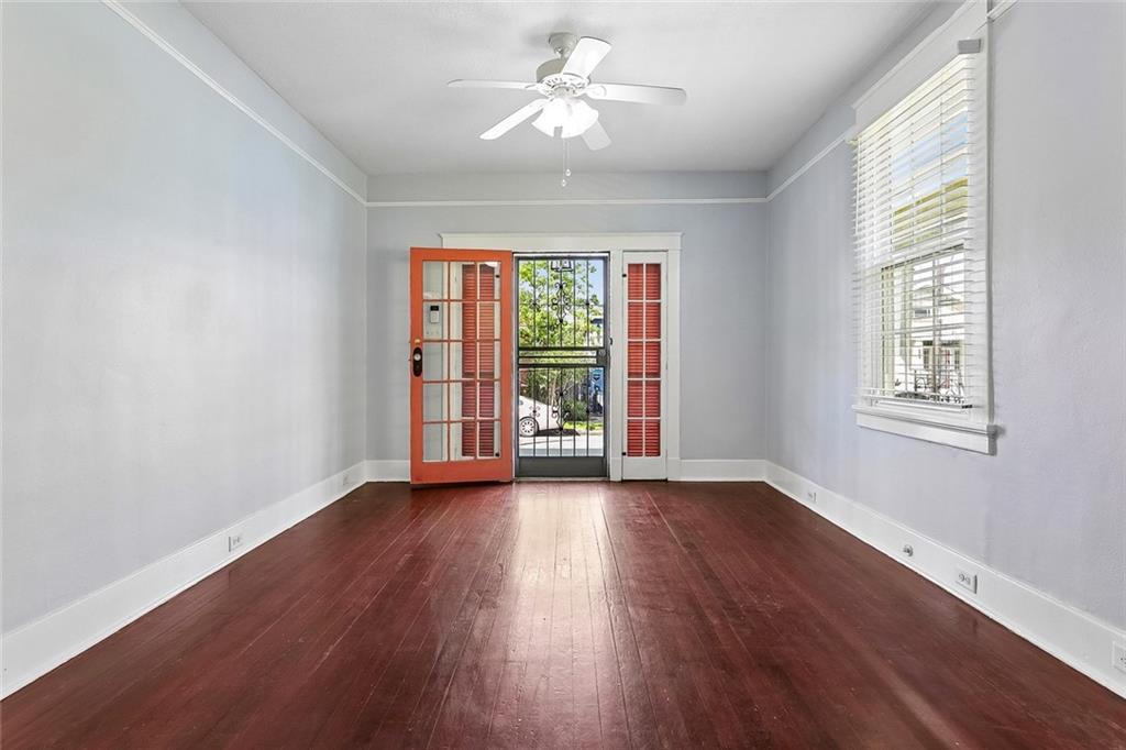 619 NINTH Street Left