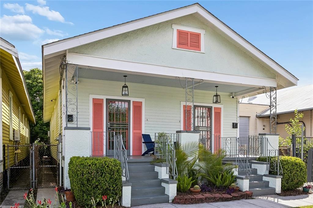 619 NINTH Street Left