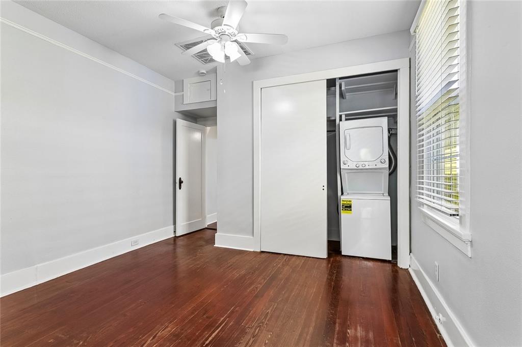 619 NINTH Street Left