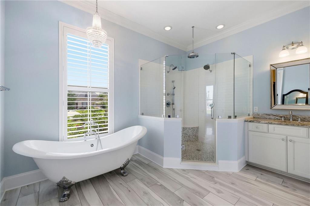 1632 VELA Cove