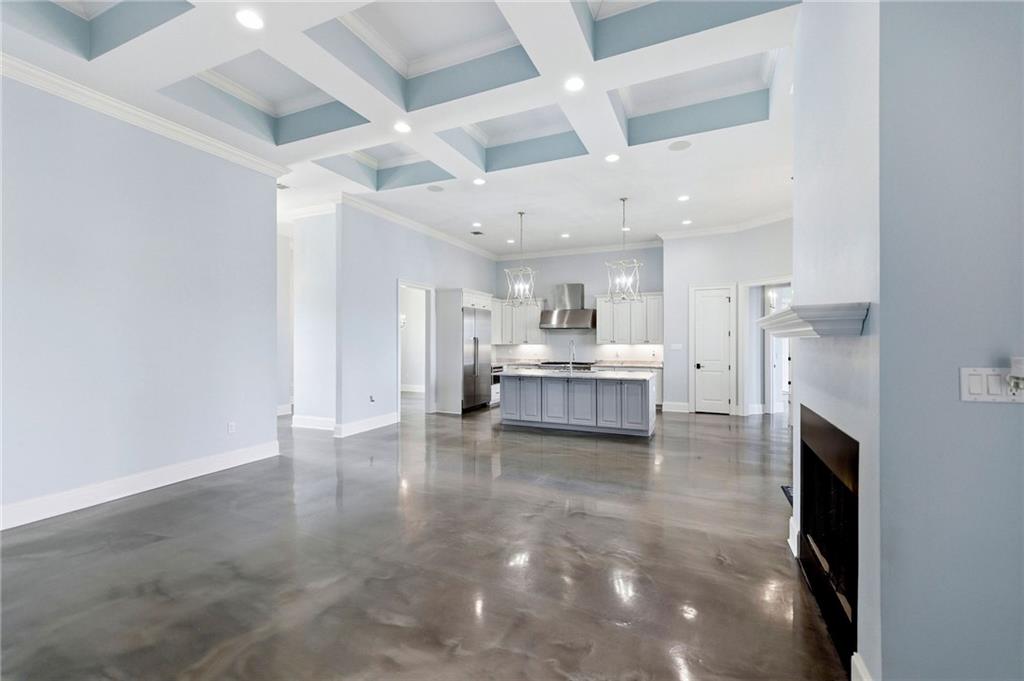 1632 VELA Cove