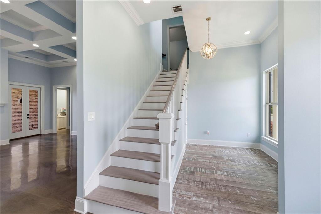1632 VELA Cove