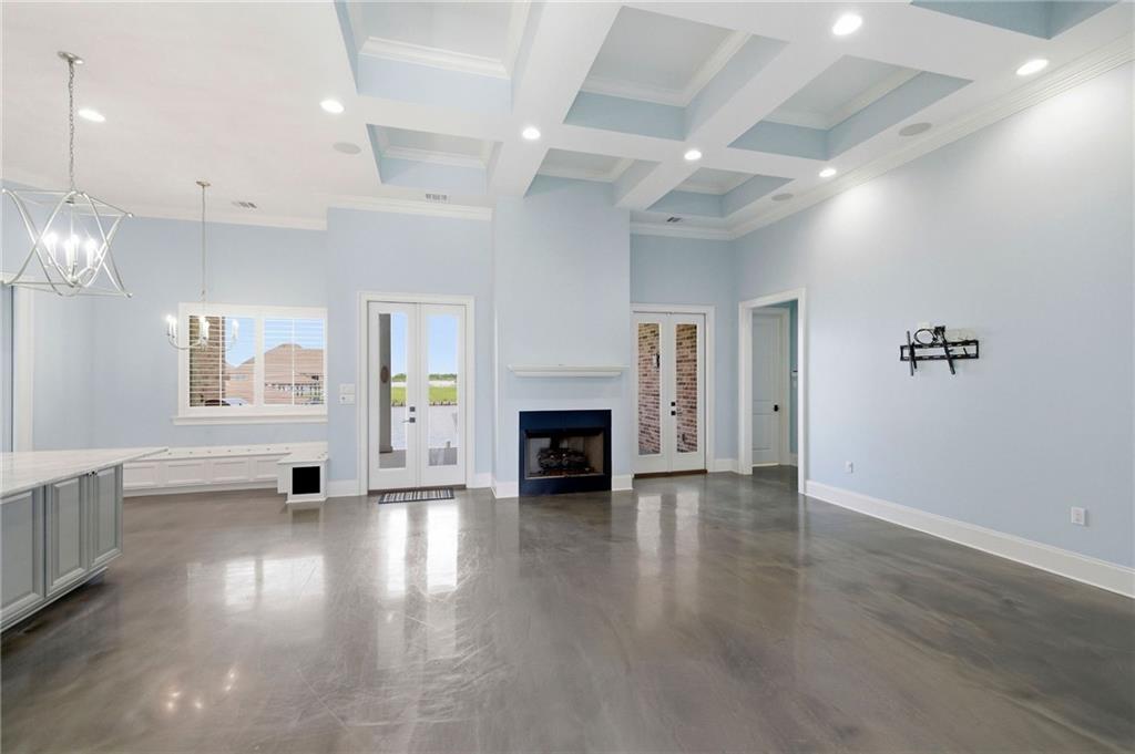 1632 VELA Cove