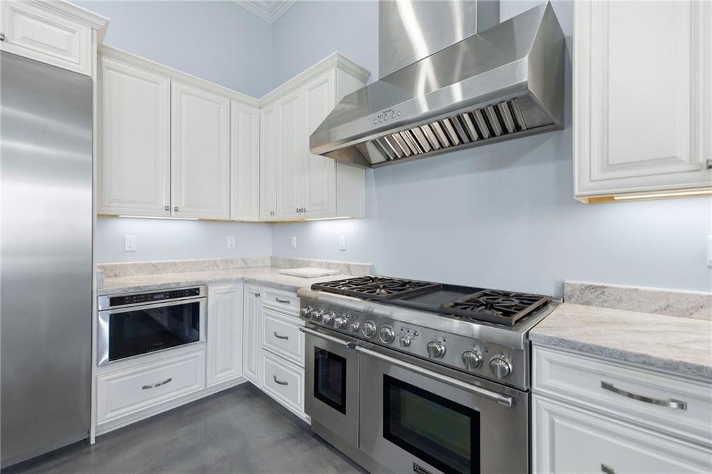 1632 VELA Cove