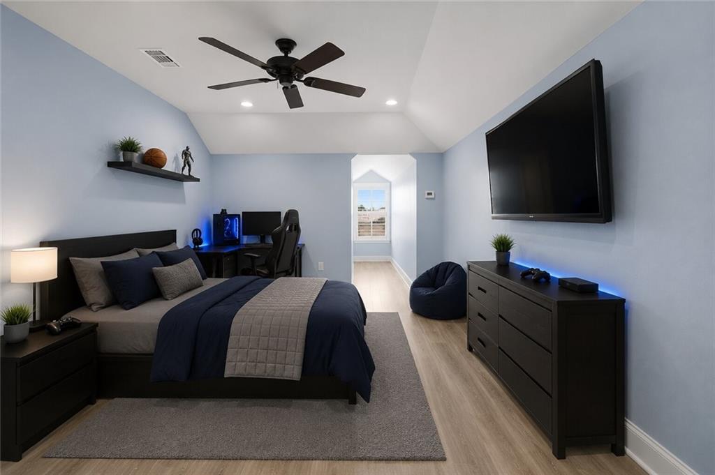 1632 VELA Cove