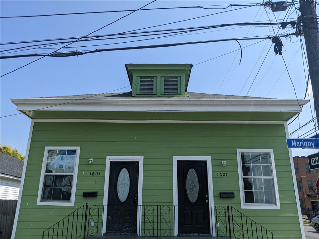 1603 MARIGNY Street