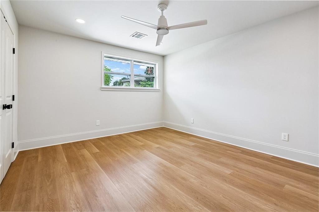 4308 TAFT Park