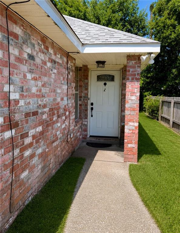 804 WALTHAM Street