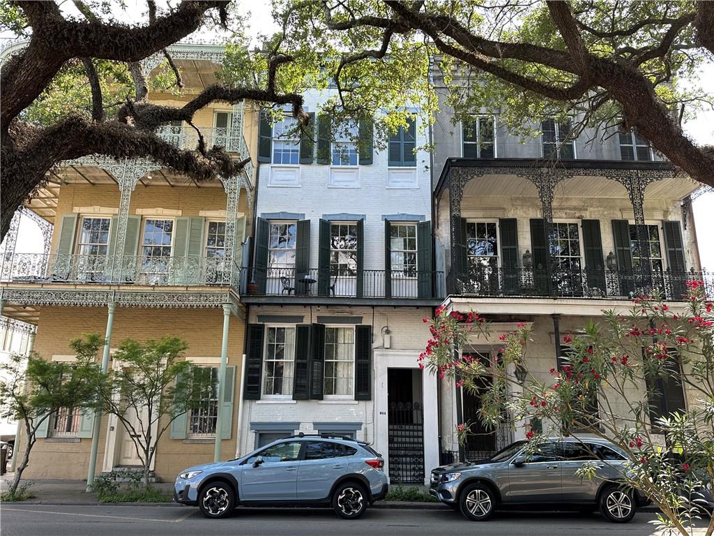 604 ESPLANADE Avenue 103