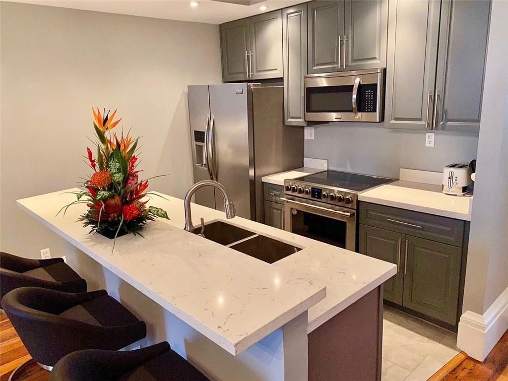 604 ESPLANADE Avenue 103