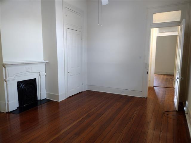 427 HILLARY Street