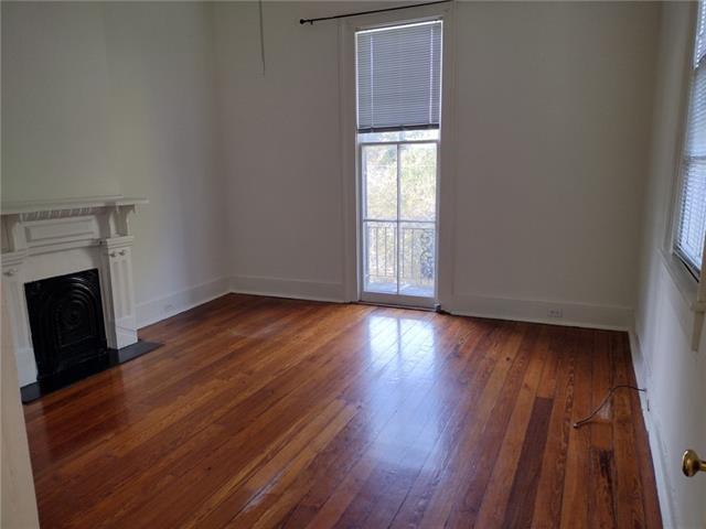 427 HILLARY Street