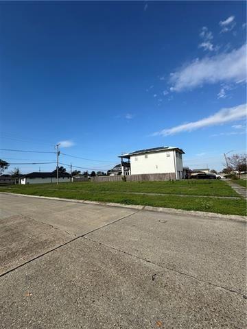 700 COUGAR Drive