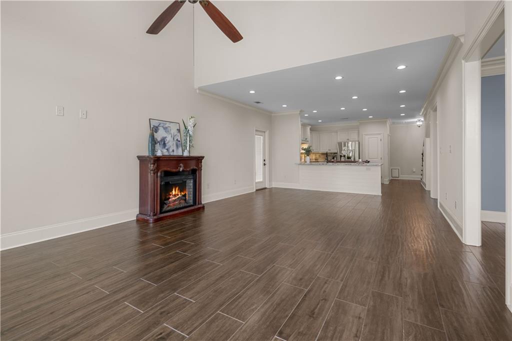 1780 MARINA Drive