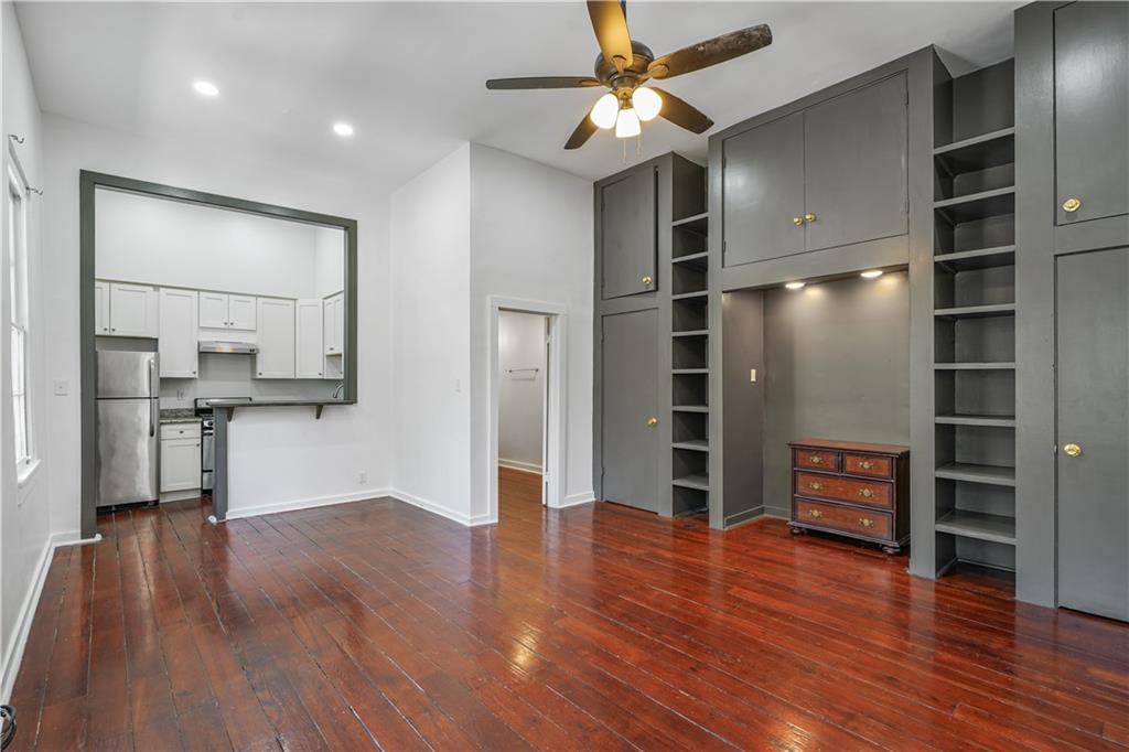 920 CHARTRES Street 2