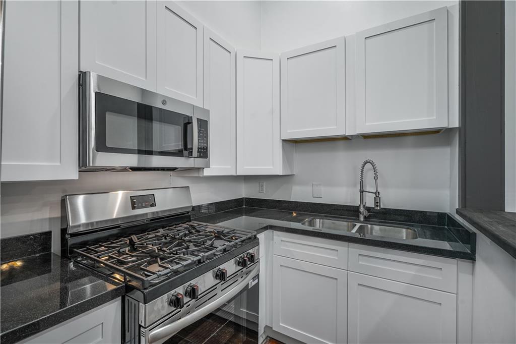 920 CHARTRES Street 2