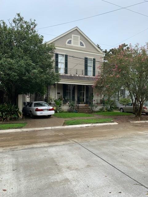 421 HILLARY Street