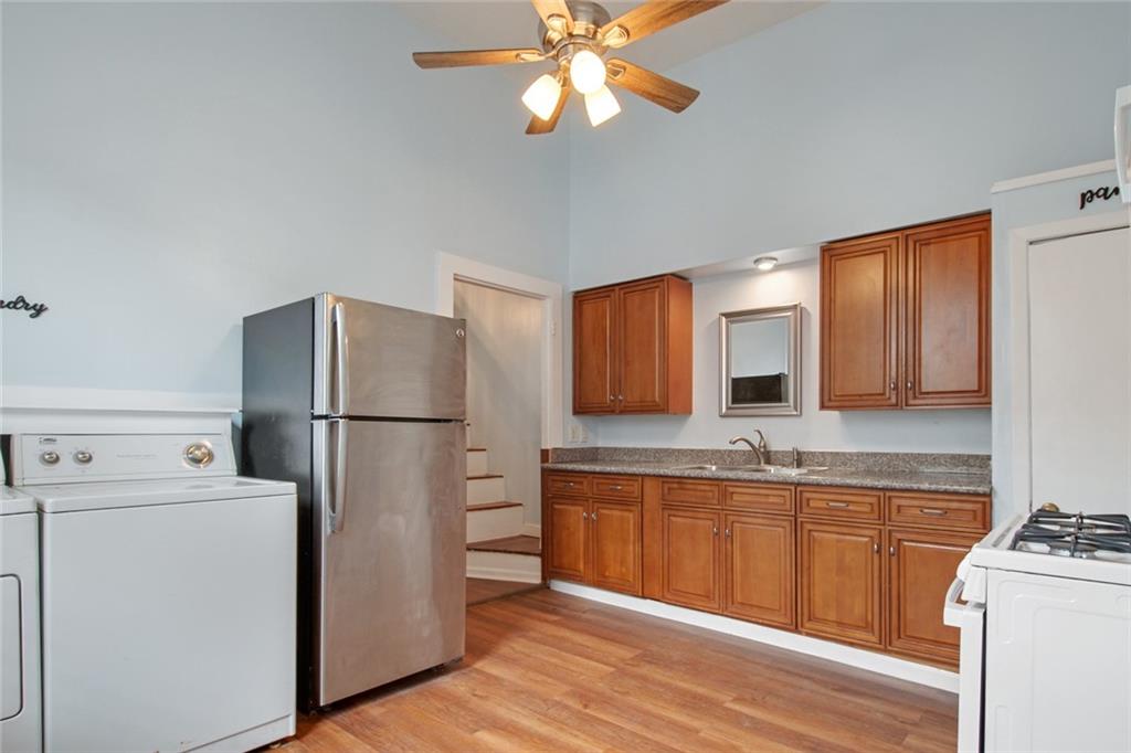 1731 ELYSIAN FIELDS Avenue Upper