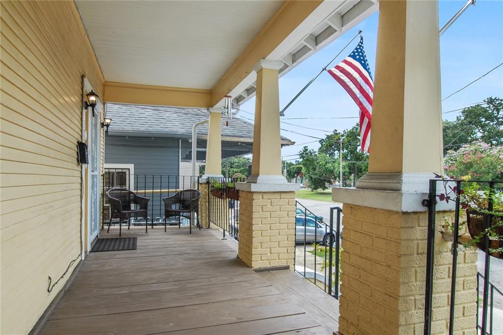 1731 ELYSIAN FIELDS Avenue Upper