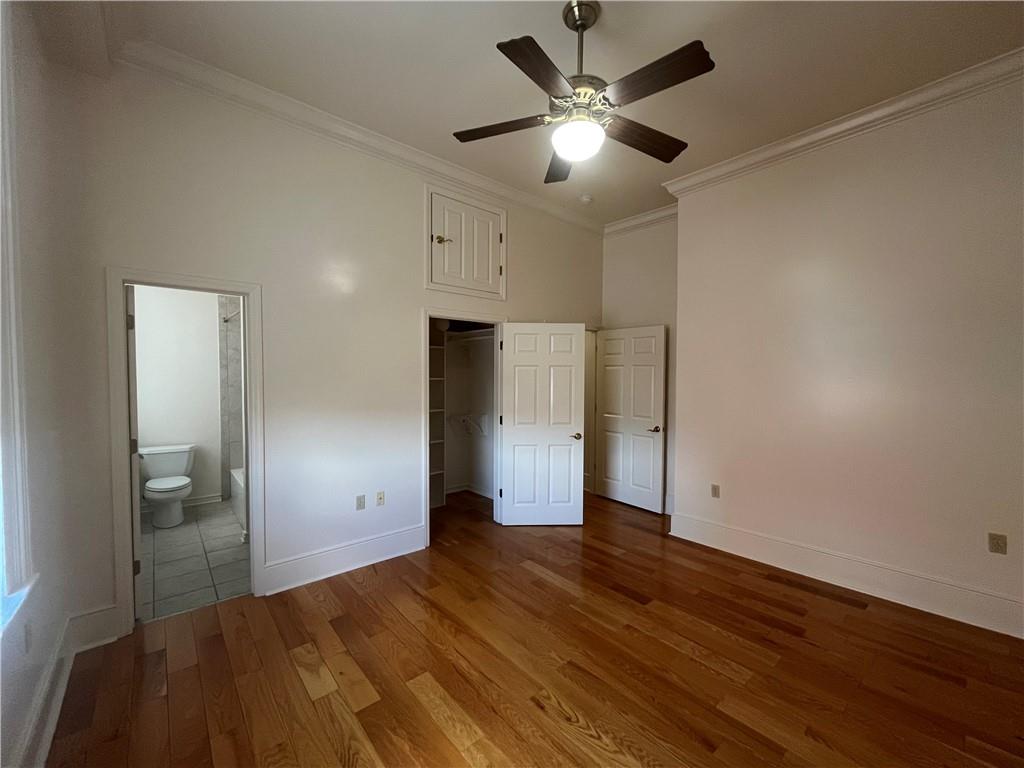 237 DAUPHINE Street 7