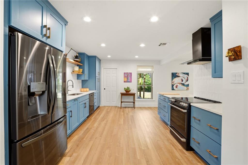 4513 NEYREY Drive