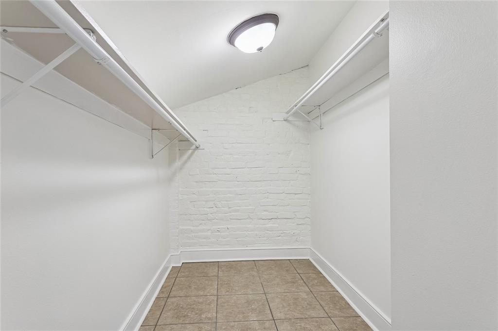 1221 DECATUR Street 401