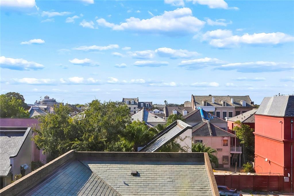 1221 DECATUR Street 201