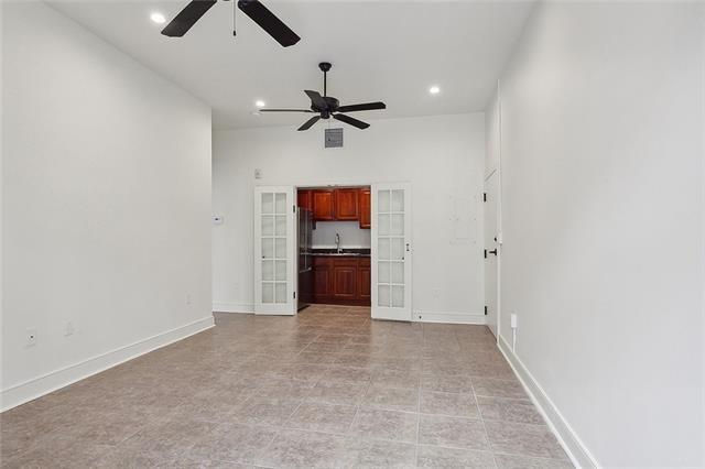1221 DECATUR Street 201