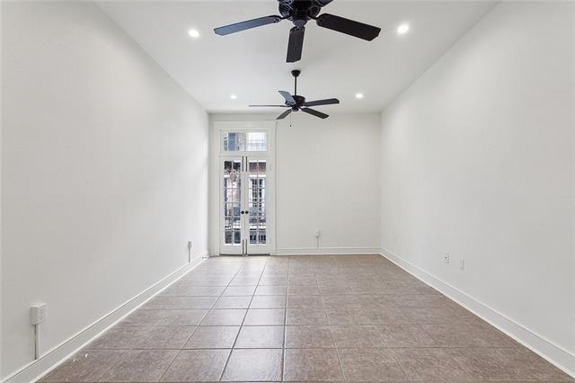 1221 DECATUR Street 201