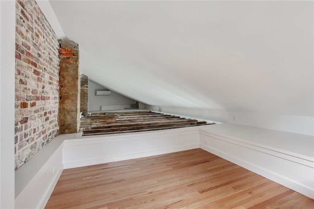 2721 DECATUR Street