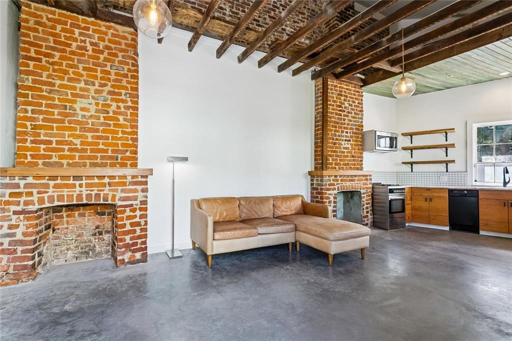 2721 DECATUR Street