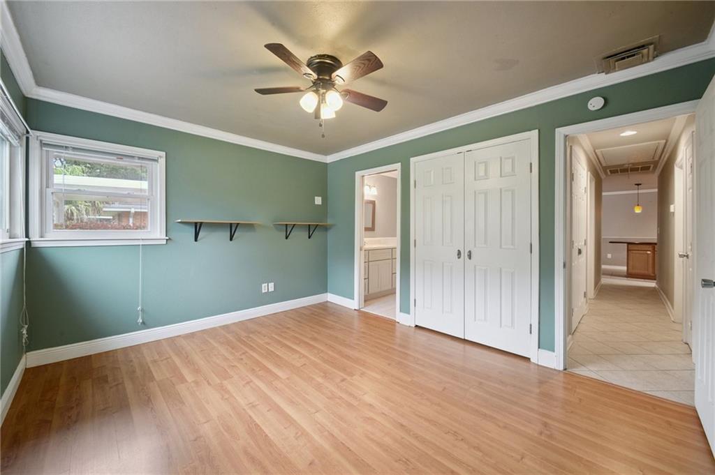 2636 SOMERSET Drive