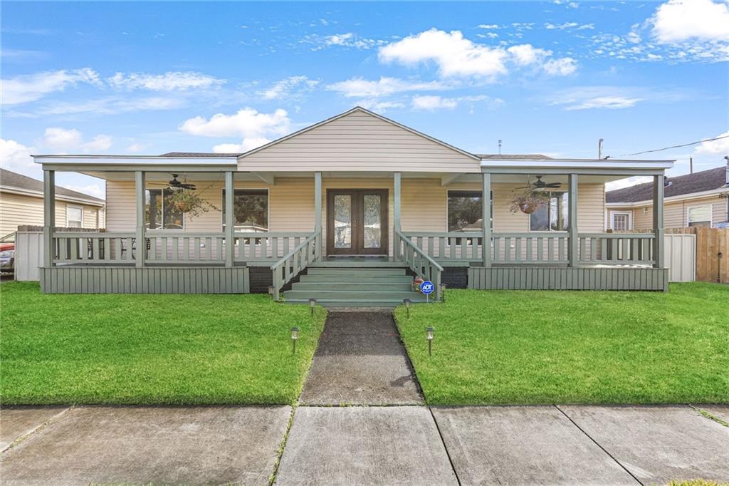 605 COMMUNITY Street