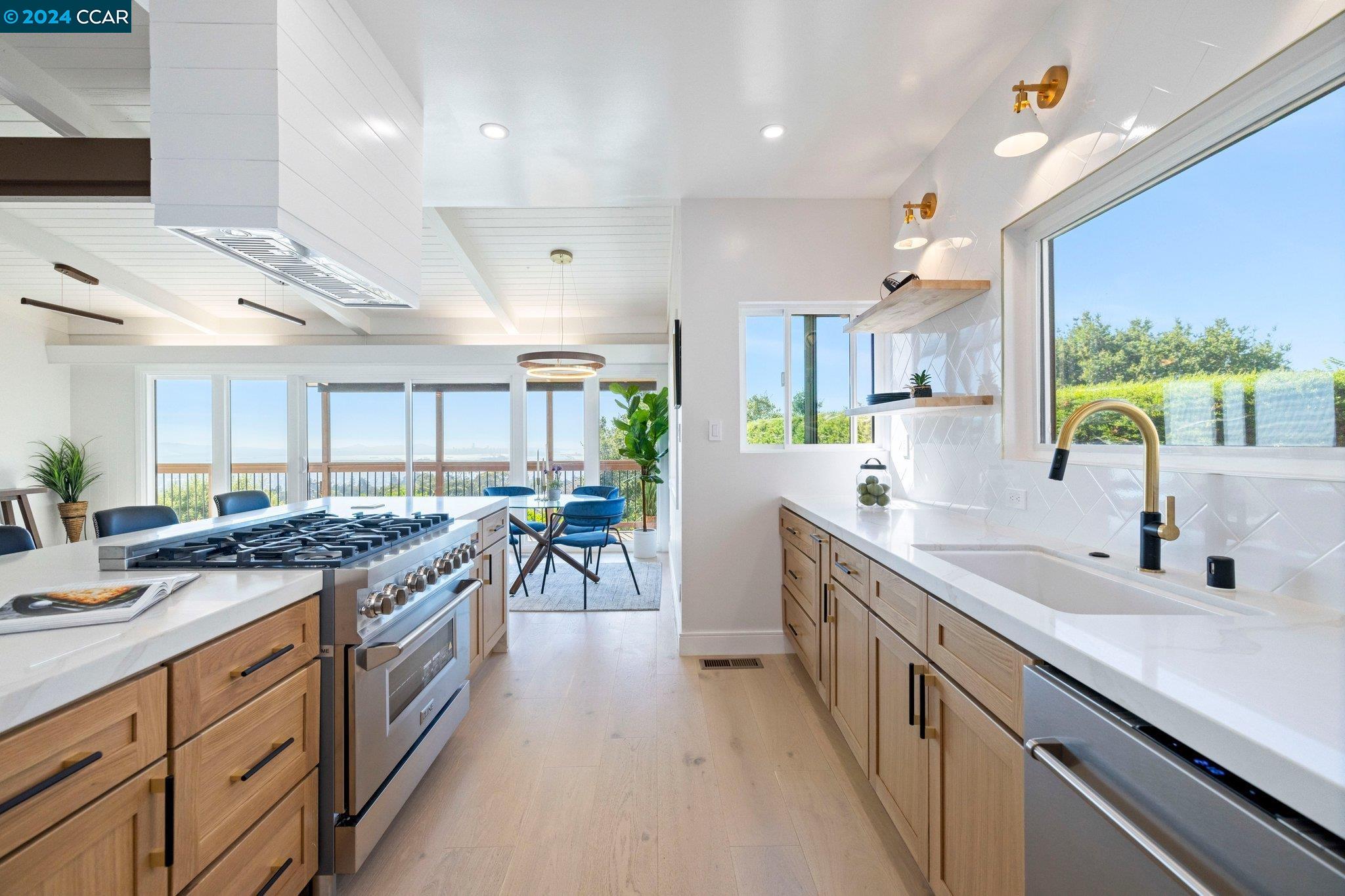 1933 Asilomar Dr