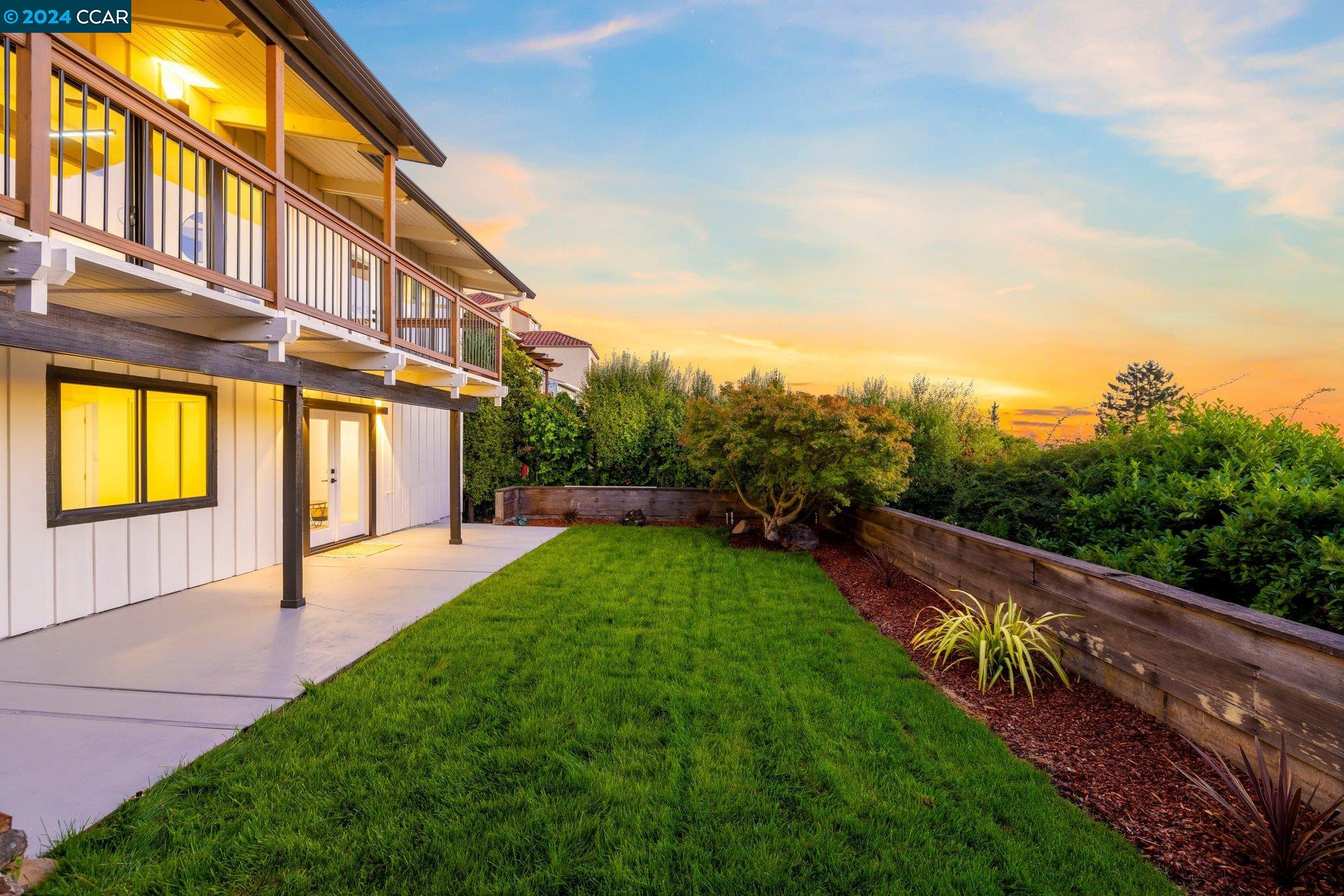 1933 Asilomar Dr