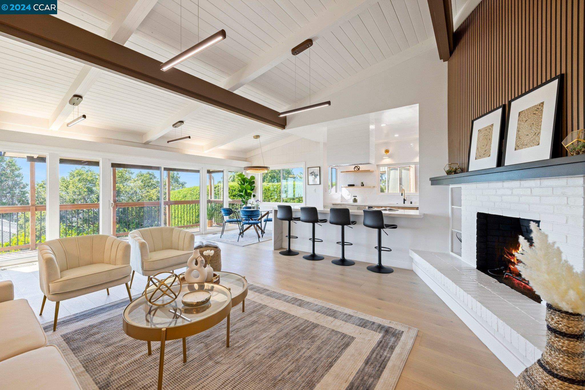 1933 Asilomar Dr